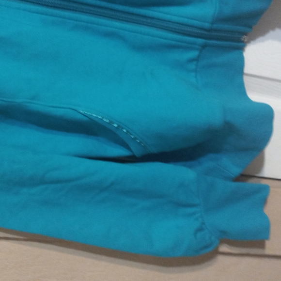 Jacket - Picture 4 of 6